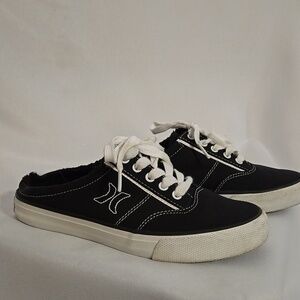 Hurley Shoes, Sz 6M, Kayo Lace Mules, Black n White, Slip-ons, Open-heel